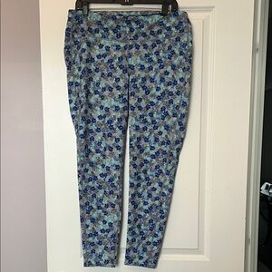 Floral Patterned Activewear Leggings